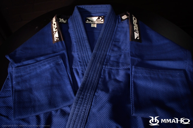 jiu jitsu gi